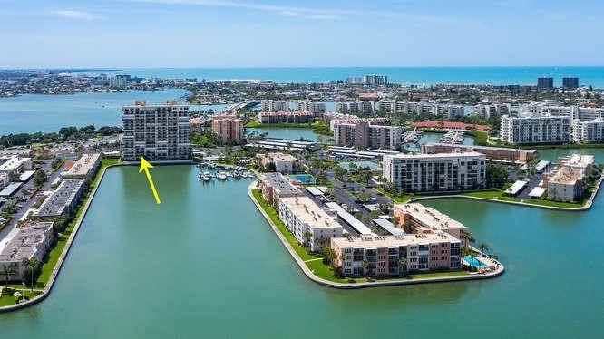 7300 SUN ISLAND DR S #202, South Pasadena, FL 33707