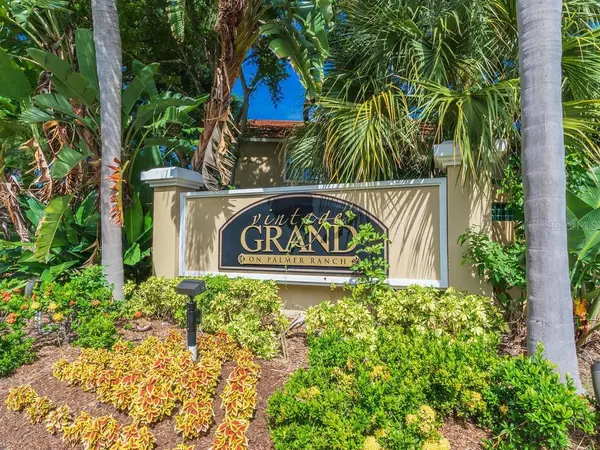 Sarasota, FL 34238,4036 CROCKERS LAKE BLVD #21