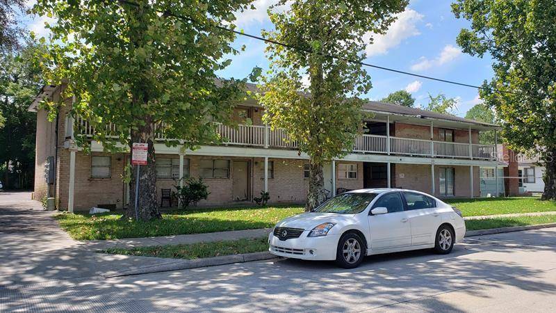 690 ADAMS STREET, Beaumont, TX 77705