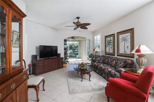 Venice, FL 34293,111 WOODBRIDGE DR #103