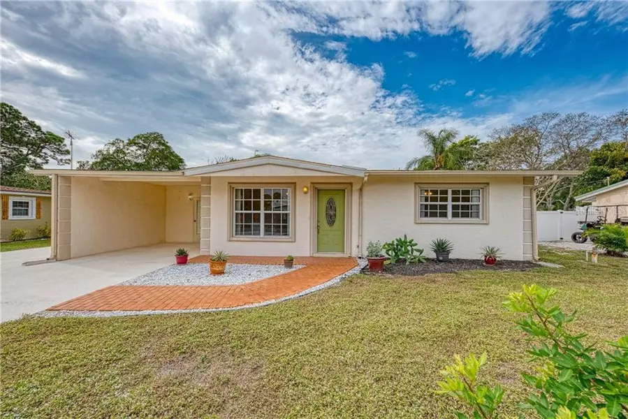 728 GOLF DR, Venice, FL 34285