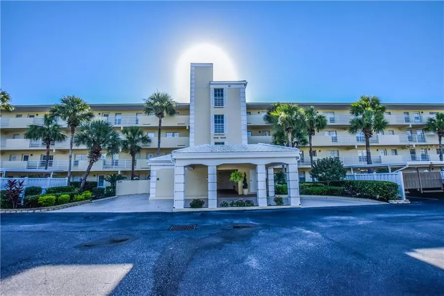 1017 WEXFORD BLVD #1017, Venice, FL 34293