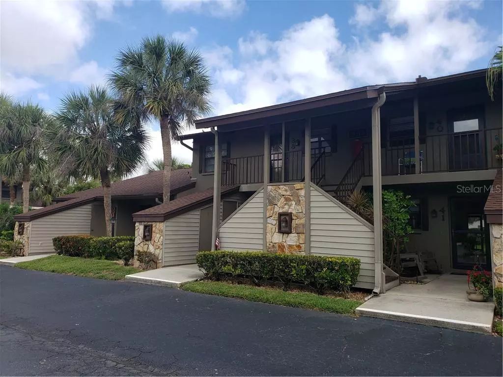 Venice, FL 34292,933 CAPRI ISLES BLVD #38