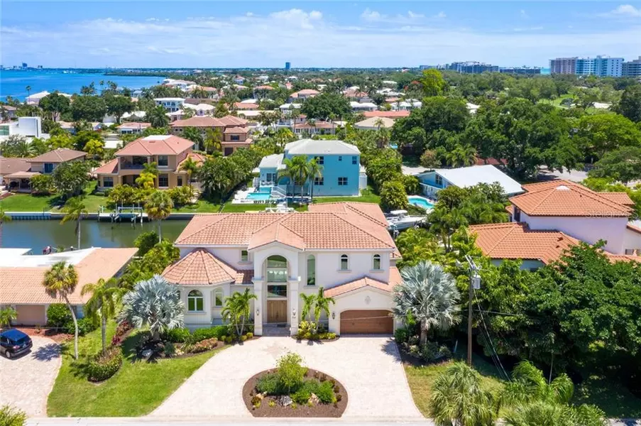 510 BOWSPRIT LN, Longboat Key, FL 34228