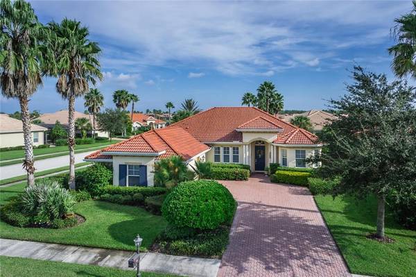 153 MEDICI TER, North Venice, FL 34275