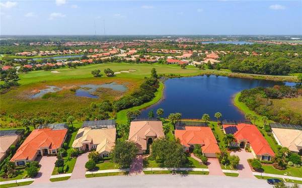 346 MONTELLUNA DR, North Venice, FL 34275