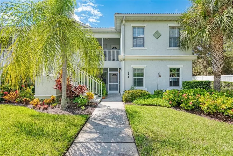 900 GARDENS EDGE DR #914, Venice, FL 34285