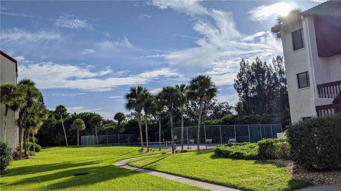 1624 STICKNEY POINT #107, Sarasota, FL 34231