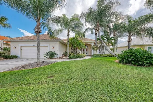 537 LAUREL CHERRY LN, Venice, FL 34293