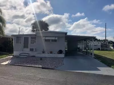 715 LOCARNO DR, Venice, FL 34285