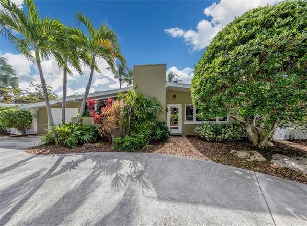 425 BAYSHORE DR, Venice, FL 34285