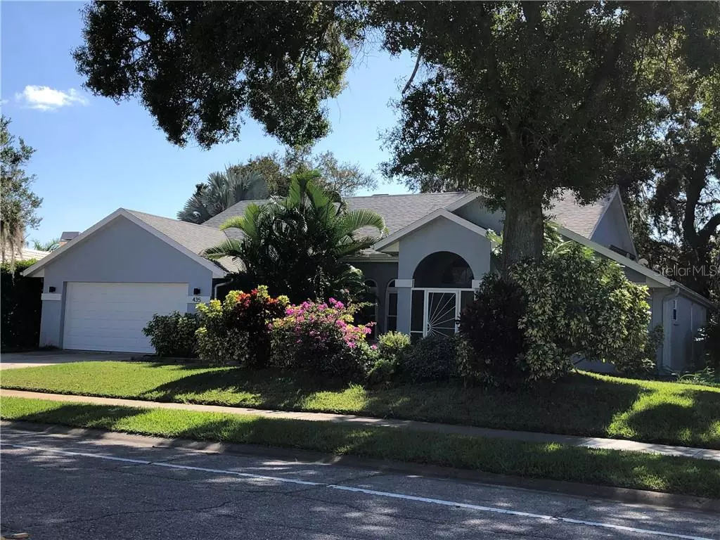 Venice, FL 34293,435 LAKE OF THE WOODS DR