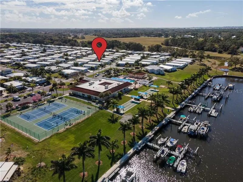 8 S MARINA PLZ, Englewood, FL 34223