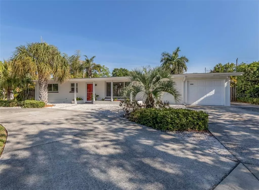 Sarasota, FL 34239,2583 JEFFERSON CIR