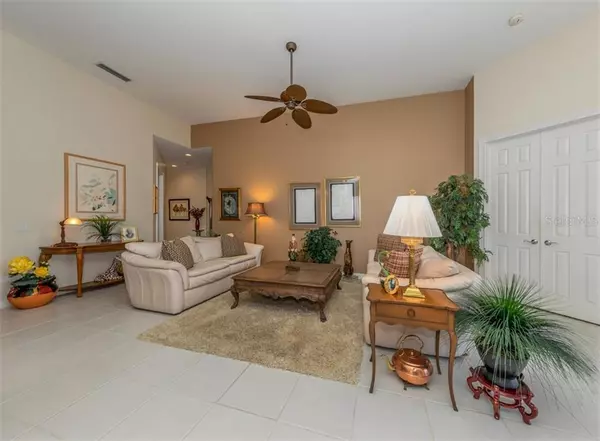 Sarasota, FL 34238,5564 LUCIA PL