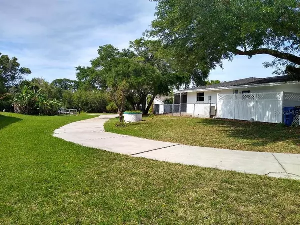 Venice, FL 34293,1400 LEMON BAY DR