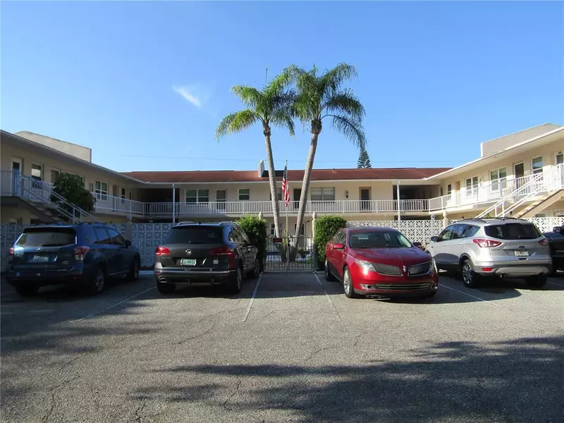 509 W VENICE AVE #206, Venice, FL 34285