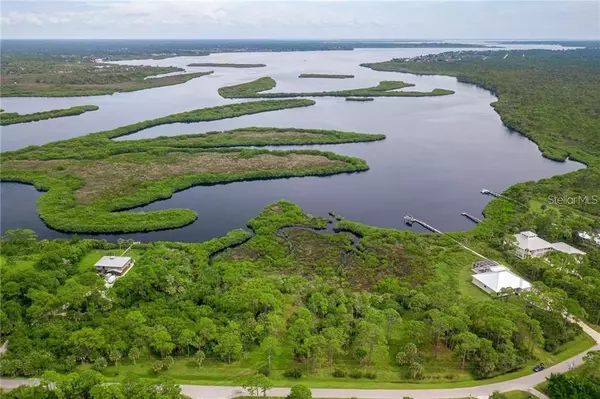 RIVERFRONT DR, Venice, FL 34293