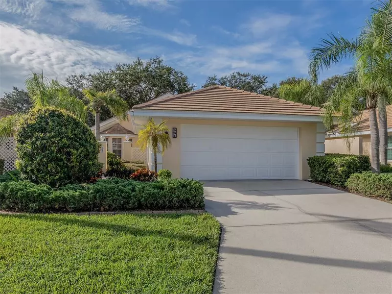 564 CLUBSIDE CIR #30, Venice, FL 34293