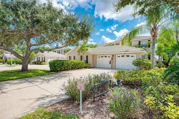 Venice, FL 34293,119 WOODBRIDGE DR #103