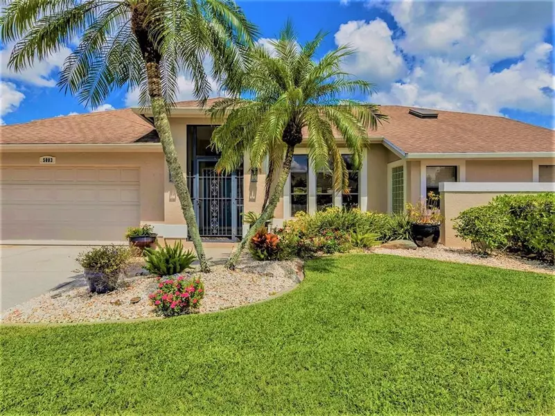 5003 SOUTHERN PINE CIR, Venice, FL 34293