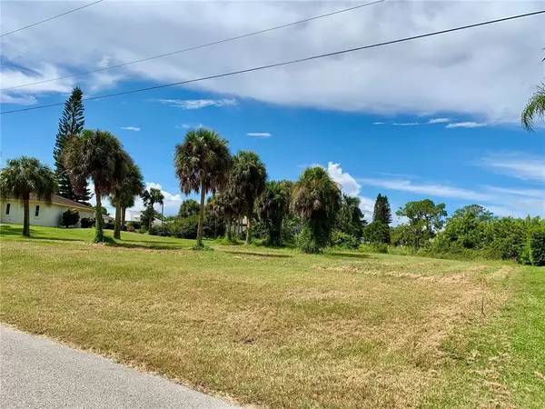 Rotonda West, FL 33947,4 BUNKER CT