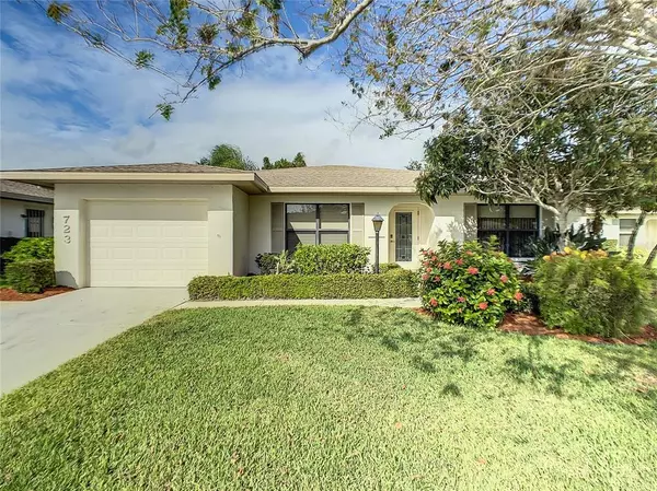 723 VIVIENDA WEST BLVD #33, Venice, FL 34293