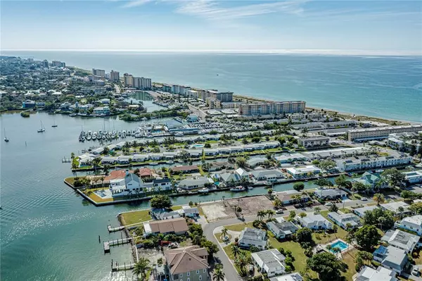 Venice, FL 34285,915 INLET CIR