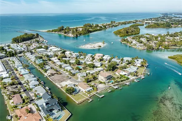 Venice, FL 34285,915 INLET CIR