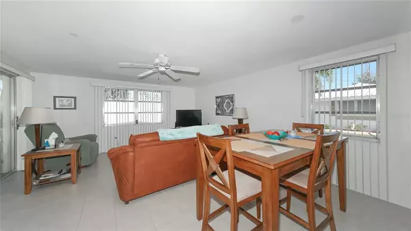 Venice, FL 34293,730 CARIBBEAN CIR #VILLA2