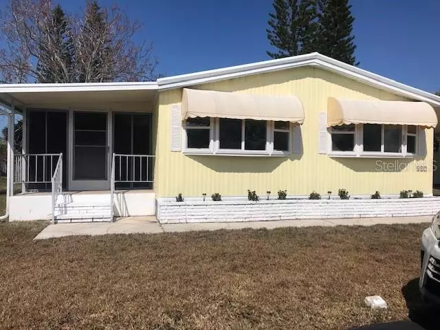 447 LONGWOOD DR, Venice, FL 34285