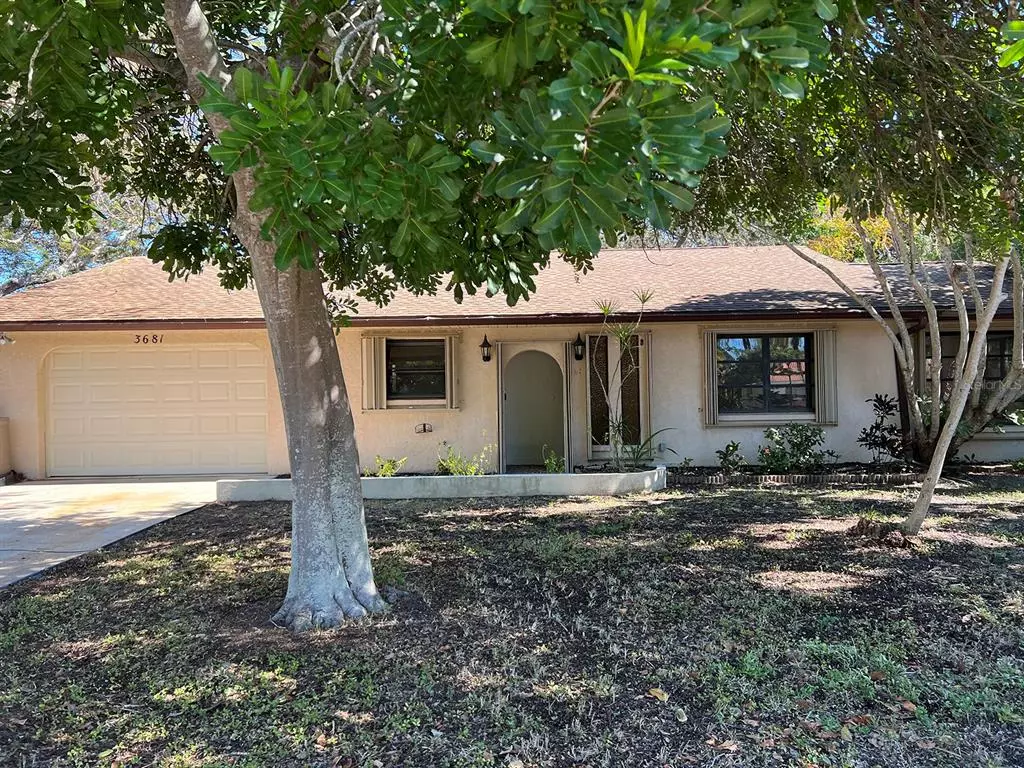 Venice, FL 34293,3681 SHAMROCK DR