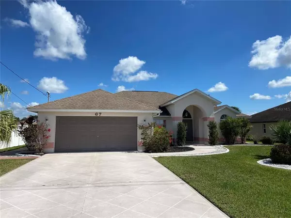 67 CLUBHOUSE RD, Rotonda West, FL 33947