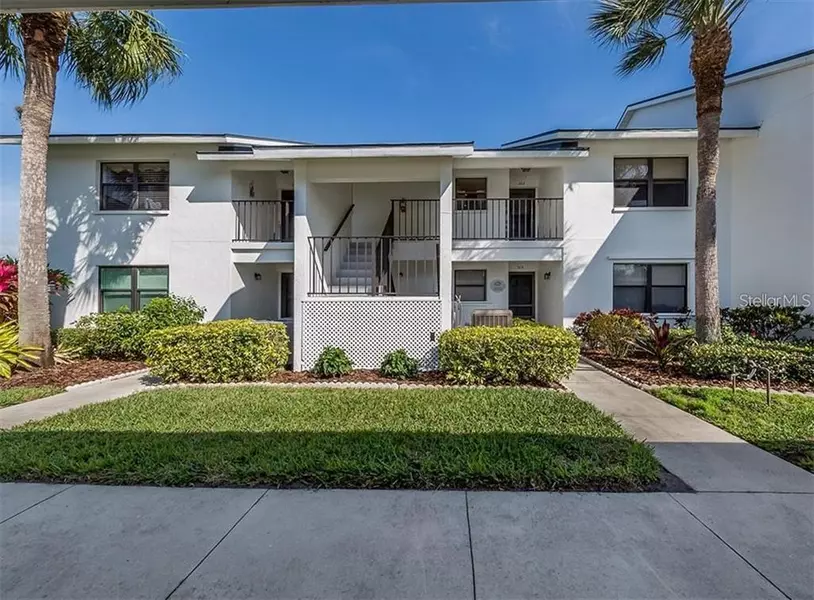 1100 CAPRI ISLES BLVD #522, Venice, FL 34292