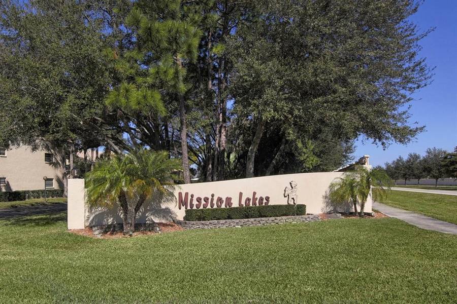 380 THREE LAKES LN #C, Venice, FL 34285