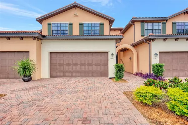 23325 AWABUKI DR #201, Venice, FL 34293