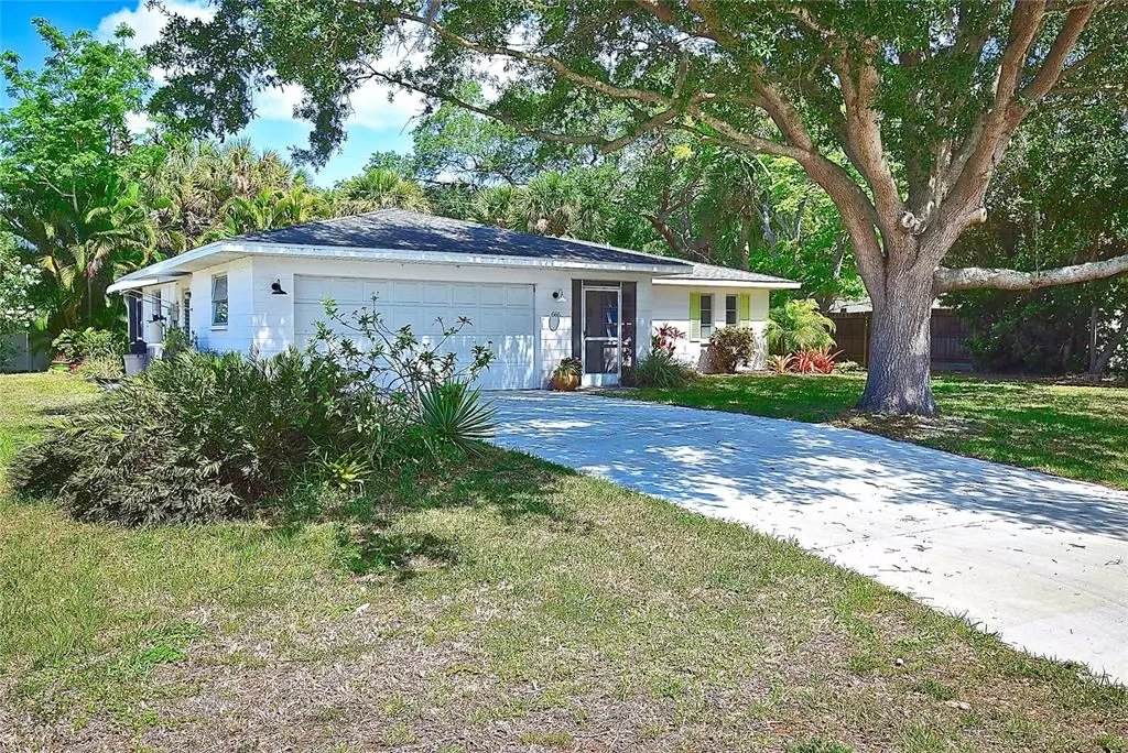 Venice, FL 34293,666 DEVON RD