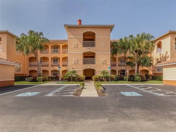 1731 AUBURN LAKES DR #13, Venice, FL 34292