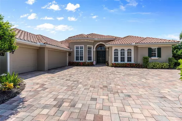 230 PESARO DR, North Venice, FL 34275