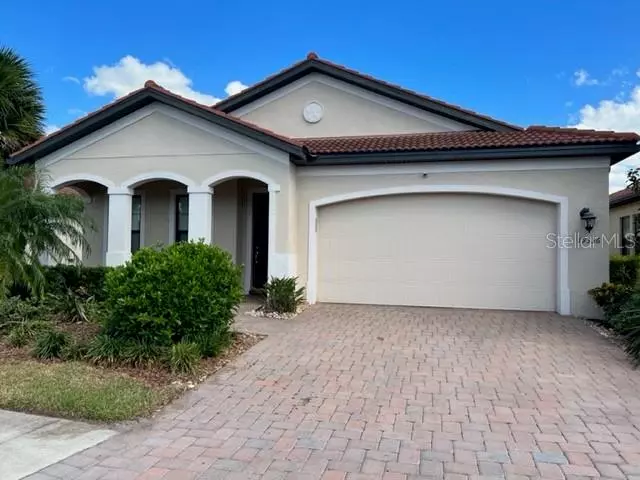 19336 NEARPOINT DR, Venice, FL 34292