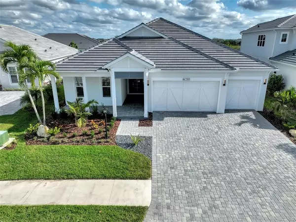 Sarasota, FL 34240,7965 MAINSAIL LN