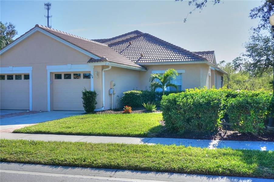 674 BACK NINE DR, Venice, FL 34285