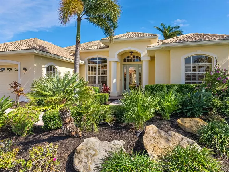 811 TROPEZ LN, Venice, FL 34292