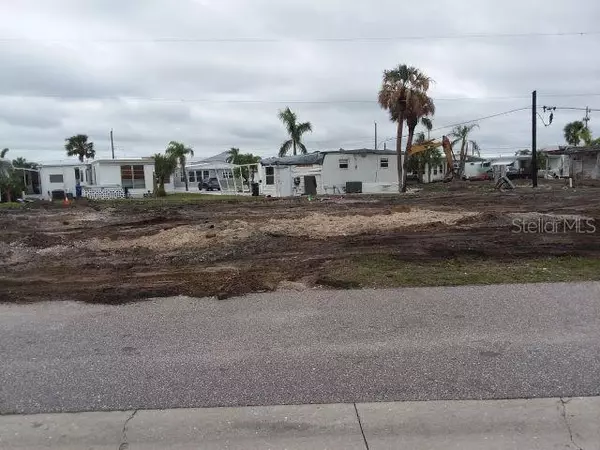 Venice, FL 34285,604 N WATERWAY #264