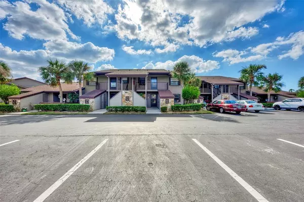 Venice, FL 34292,929 CAPRI ISLES BLVD #21