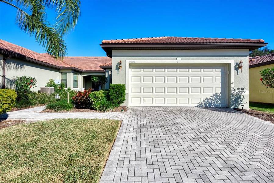 11228 BATELLO DR, Venice, FL 34292