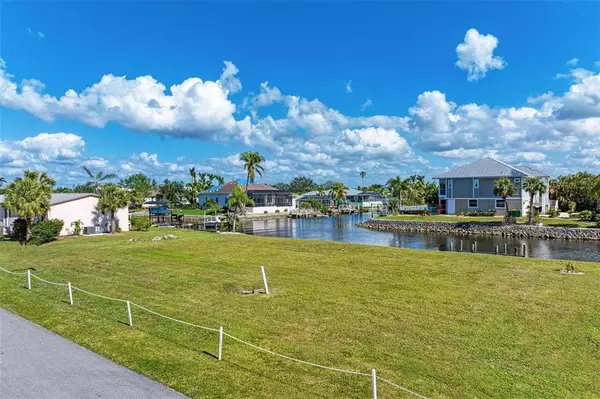 Punta Gorda, FL 33950,4210 PELICAN POINTE DR