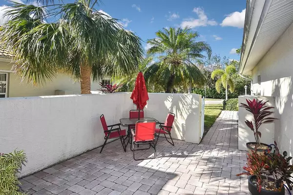 Venice, FL 34292,333 AUBURN WOODS CIR