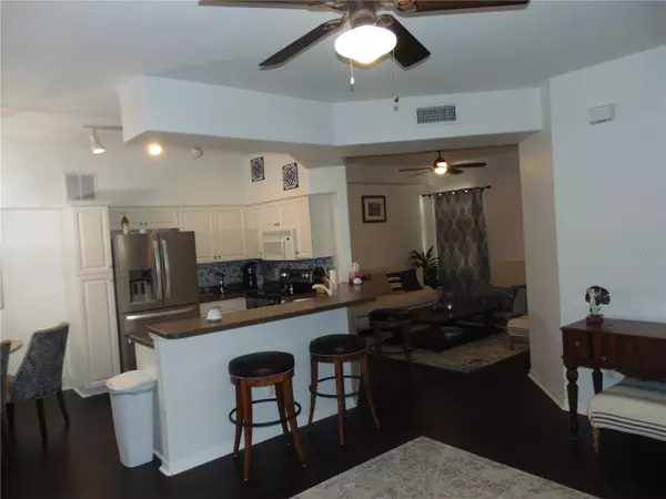 Venice, FL 34292,200 MIRABELLA CIR #104