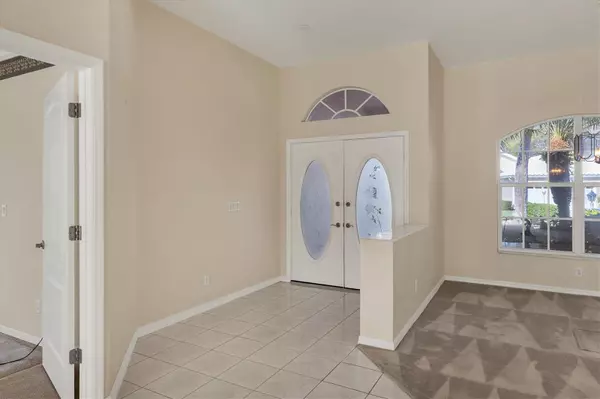 Venice, FL 34292,1366 CLUBVIEW CT